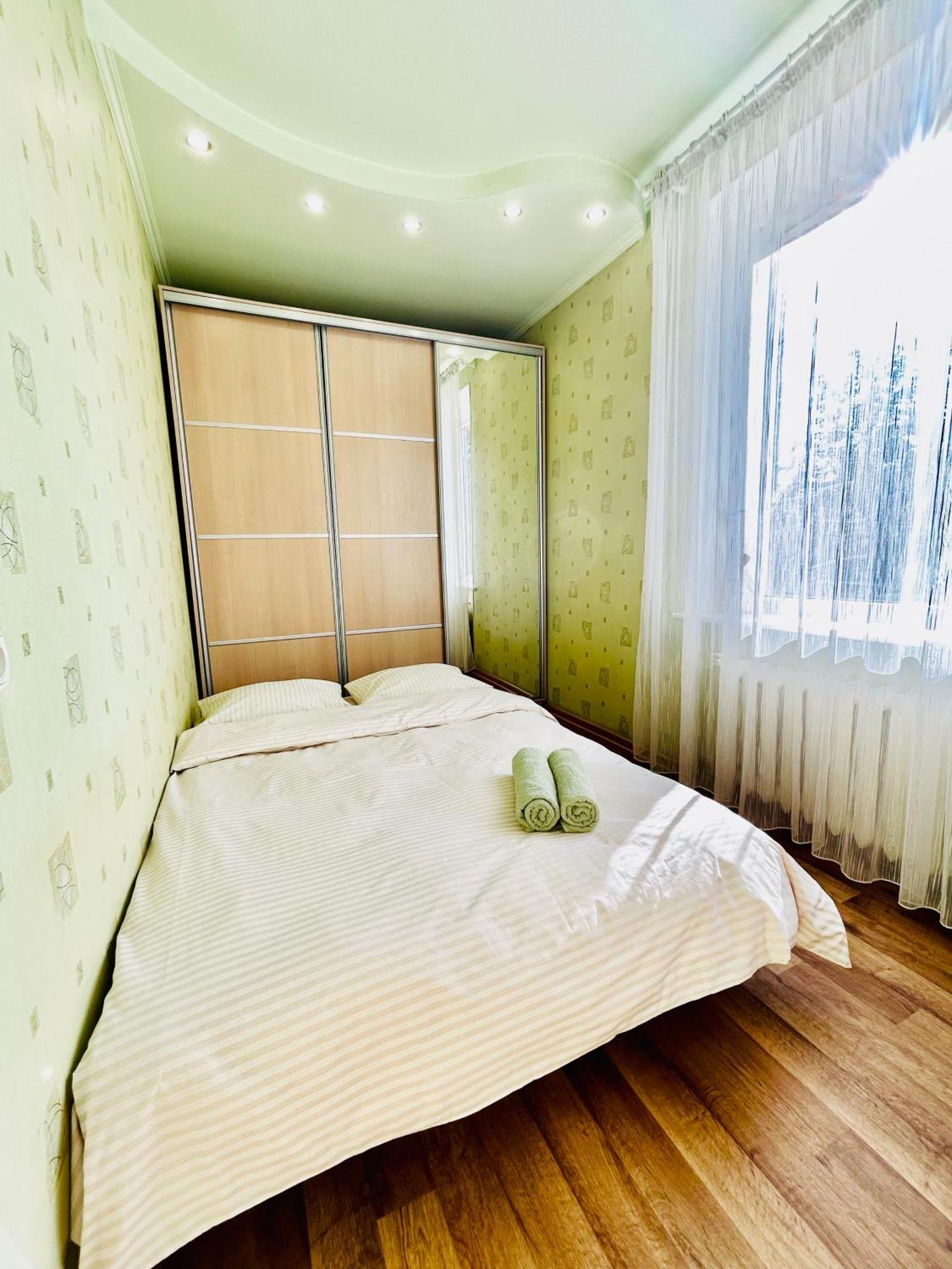 Kholodnaya Gora Lägenhet Charkiv Exteriör bild